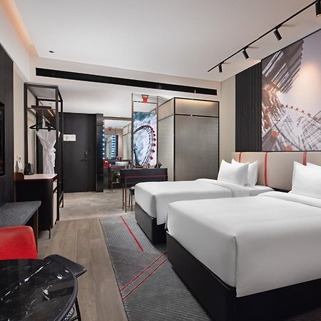 Radisson Red Hotel Zhuhai Gongbei Port Екстериор снимка