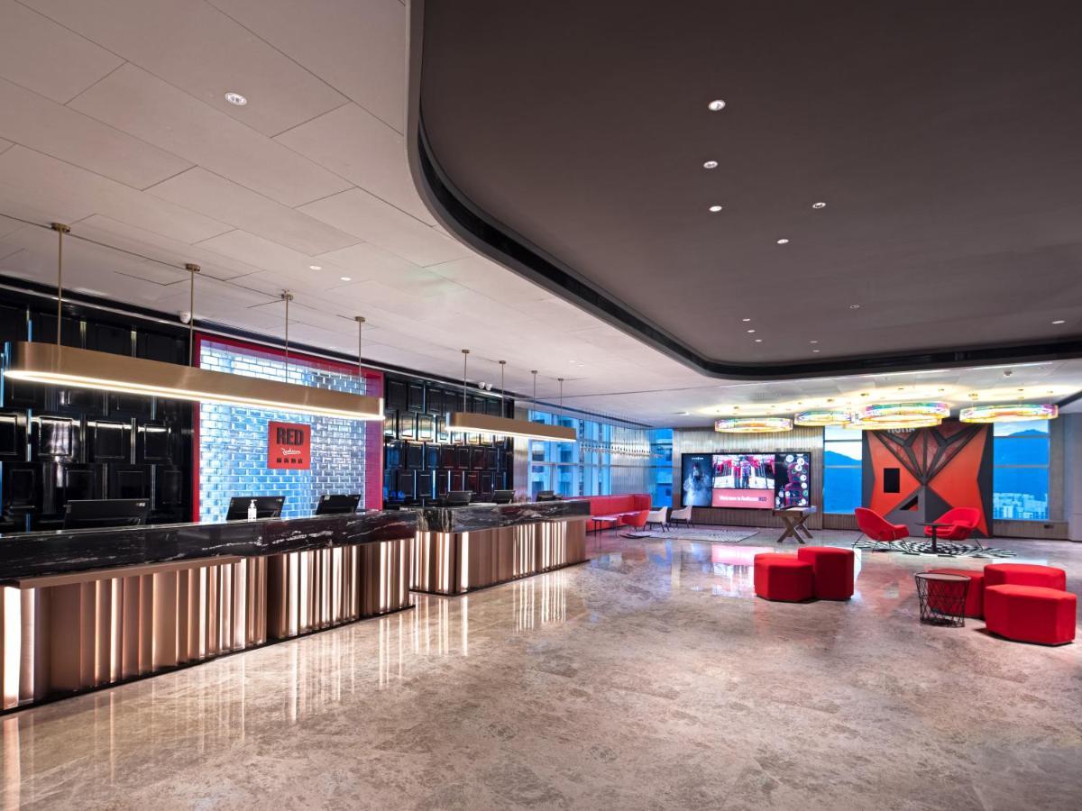 Radisson Red Hotel Zhuhai Gongbei Port Екстериор снимка