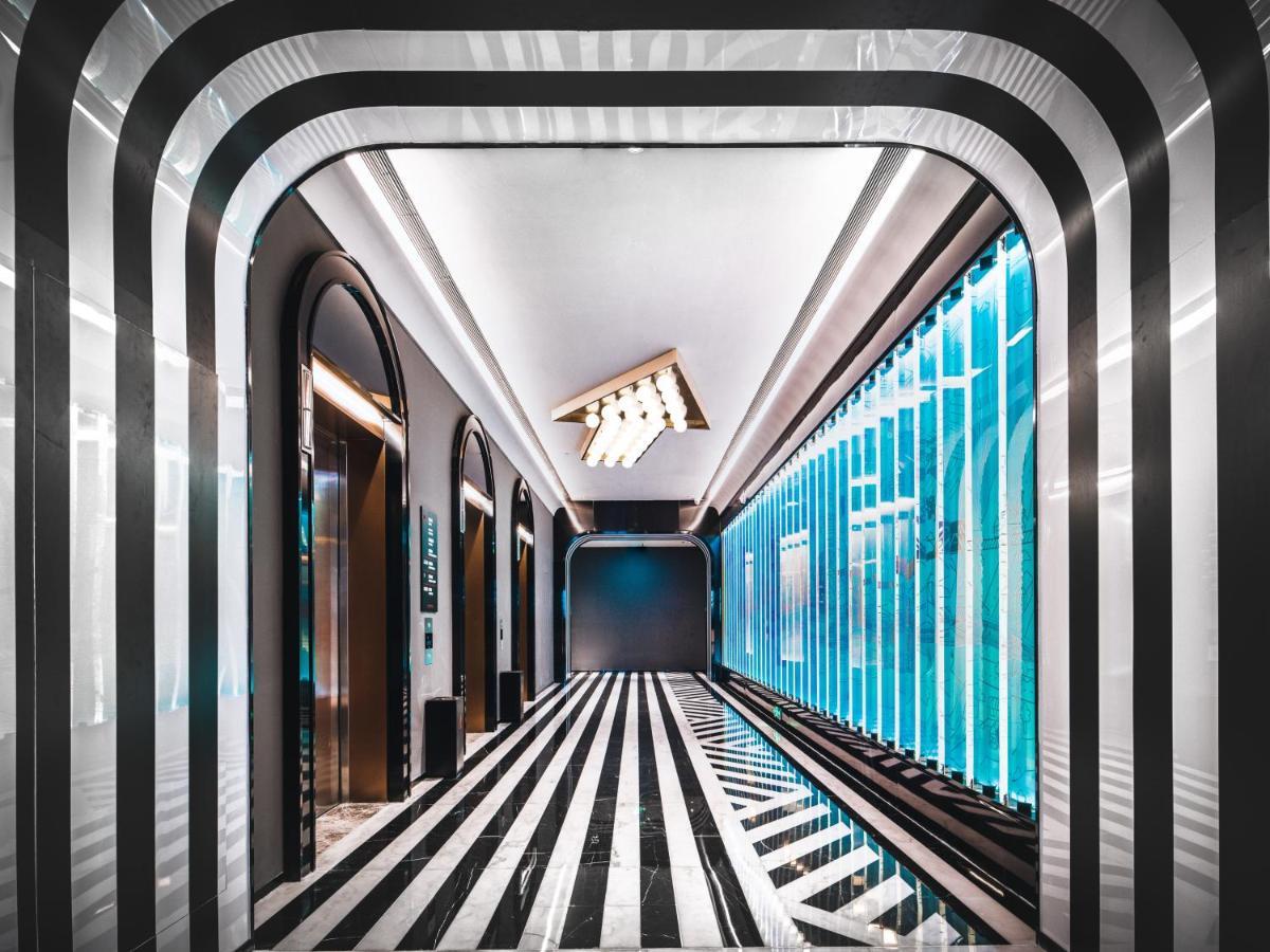 Radisson Red Hotel Zhuhai Gongbei Port Екстериор снимка